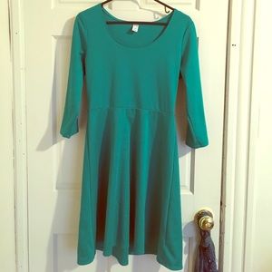 Medium green dress. Perfect for spring!