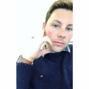 Meet your Posher, Christopher