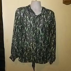 Liz Claiborne side tie blouse