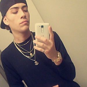 Meet your Posher, Omar