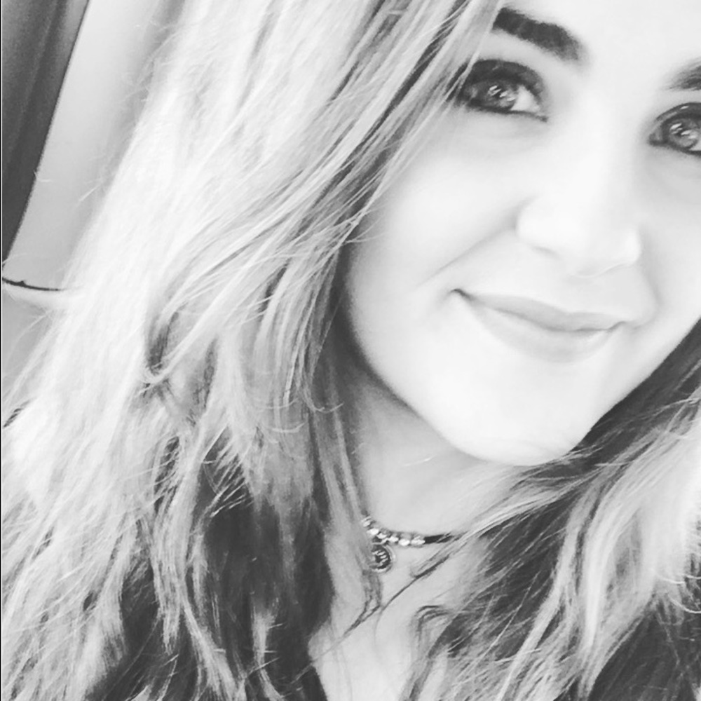 Meet your Posher, Nicholle