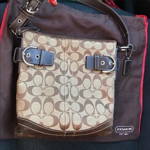 Authentic, almost perf Coach handbag brown