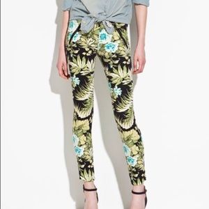 Zara Floral print pant