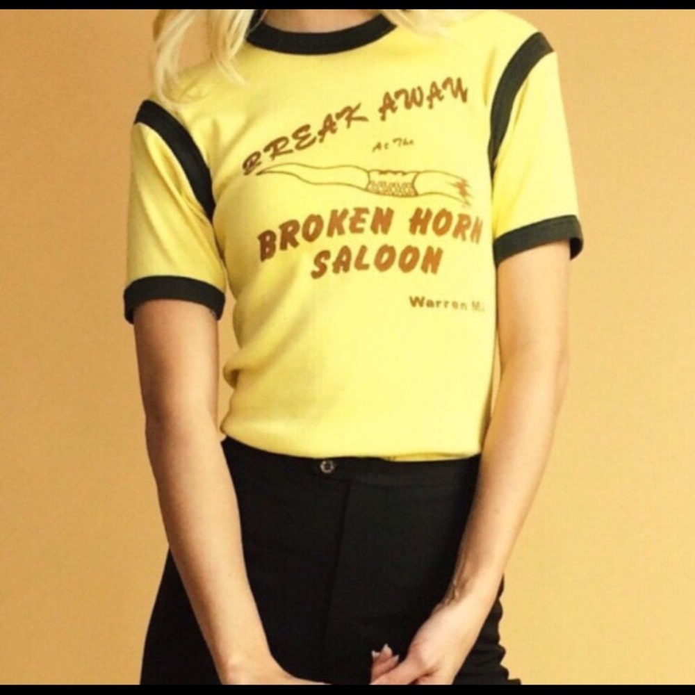 1970s Broken Horn Saloon Ringer Tshirt