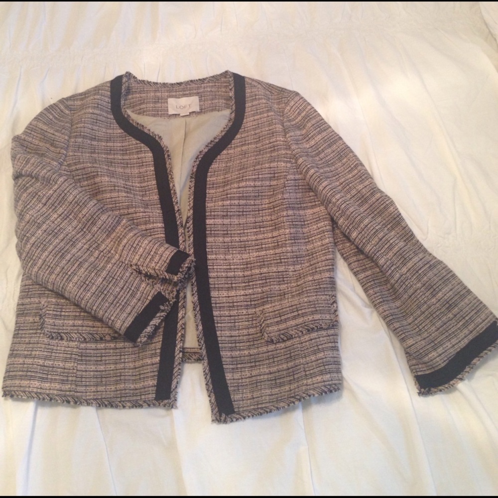 Loft Buttonless Blazer