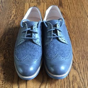 COLE HAAN  Original Grand Wingtip Oxford