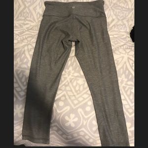 Wunder Under Crop 111 frosty grey size 4
