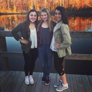 Meet your Posher, Christina