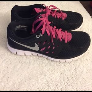 Gently worn Nike shoes