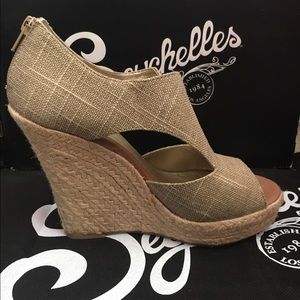 PRICE NEGOTIABLE Memories of You Espadrille Wedge
