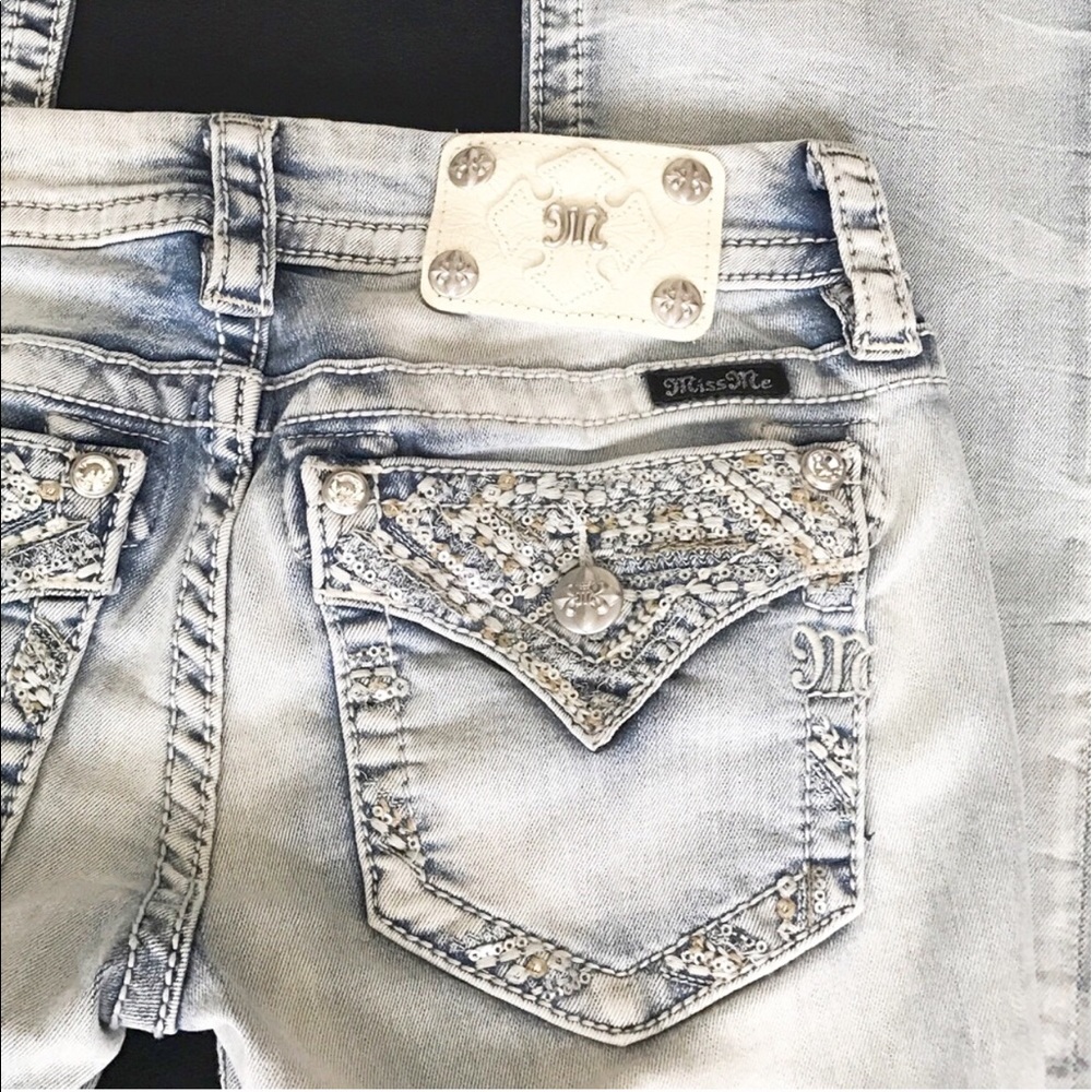Last one Sz 23🌹Miss me bootcut jeans - Picture 4 of 8