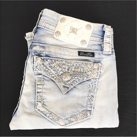 Last one Sz 23🌹Miss me bootcut jeans - Picture 2 of 8