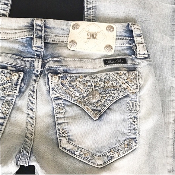 Last one Sz 23🌹Miss me bootcut jeans - Picture 4 of 8
