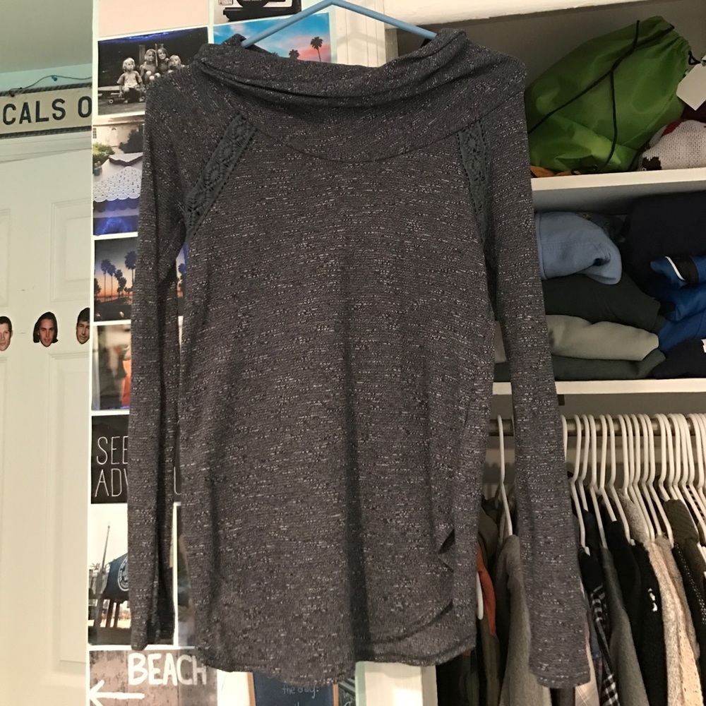 Cowl neck long sleeve