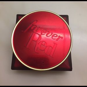 Bath&Body Works body soufflé lotion.