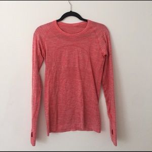 Lululemon long sleeve workout top