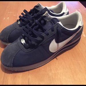 nike cortez plus