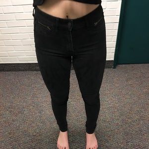 Hollister black high wasted skinny jeans