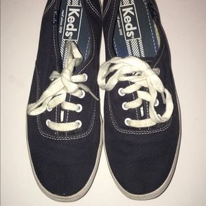 Navy Keds