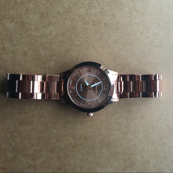 Geneva Platinum Accessories - Geneva Quartz Watch