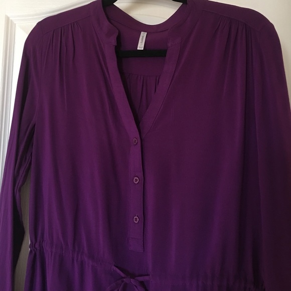 NWT Purple Passports Dress, Medium. - Picture 2 of 2