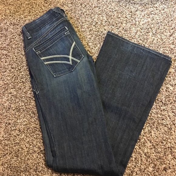 William Rast boot cut jeans, size 24 - Picture 4 of 4