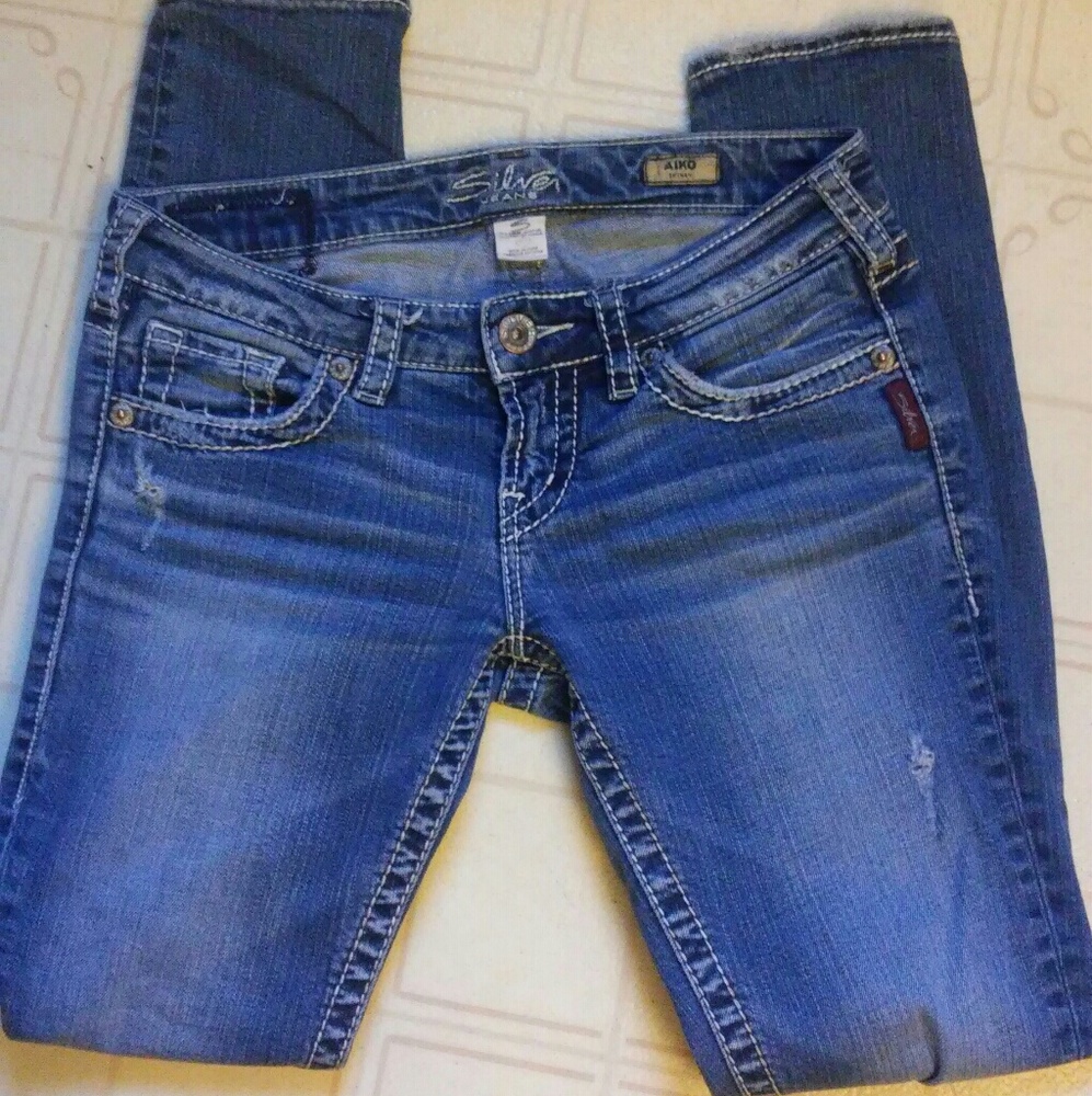 Silver skinny jeans size 26