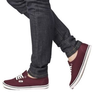 Maroon Vans ♠️