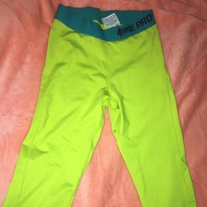 Women's Nike Capri