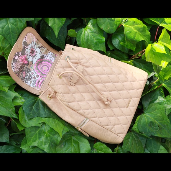 Vera Bradley Bags - Vera Bradley Quilted Backpack! Vera Bradley Bags - Vera Bradley Quilted Backpack!