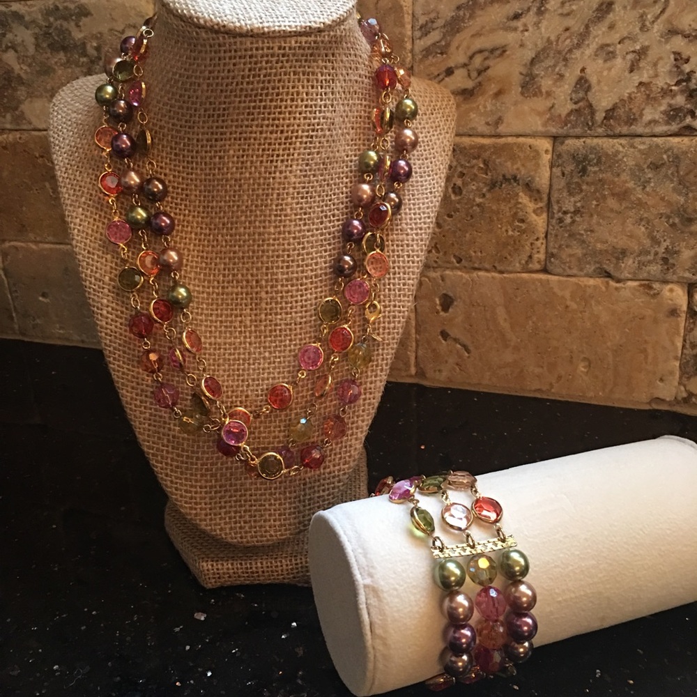 Necklace and bracelet