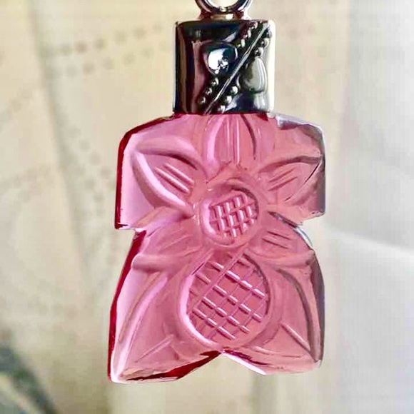 💗40 CT HAND CARVED RUBELLITE TOURMALINE PENDANT💗 - Picture 1 of 4