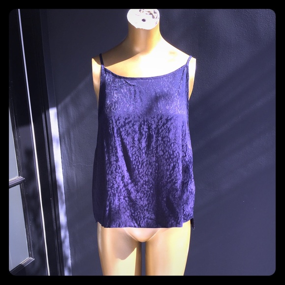 Tank top - Picture 1 of 2