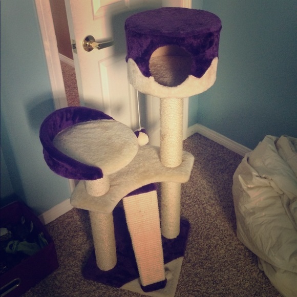 SOLD ON CLOSE 5 Purple and Cream Cat Tower - Picture 1 of 3