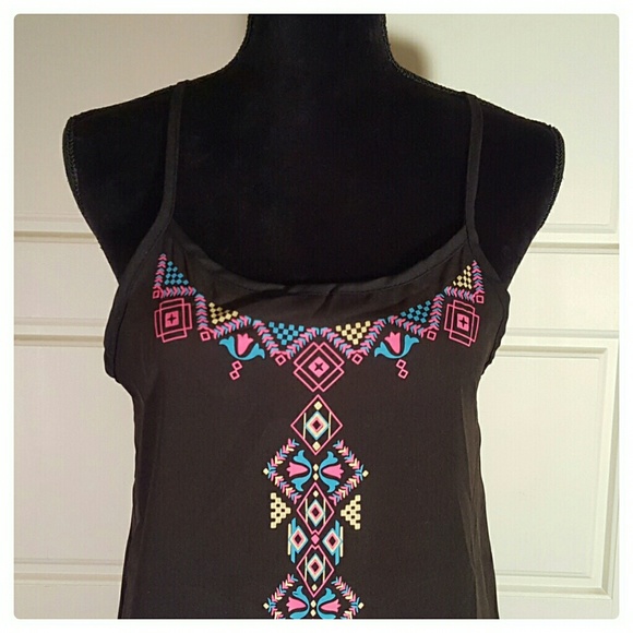 🚫SOLD🚫      🎈LAST ONE: SIZE M.  Beach cover up - Picture 4 of 5