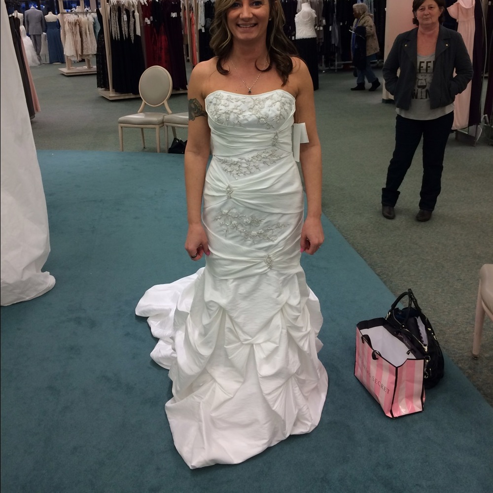 Wedding dress