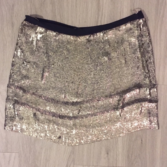 Theory gold sequin mini skirt size 2 - Picture 4 of 5
