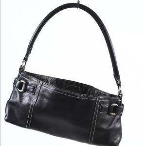 🛍bundle up on purses today and save!