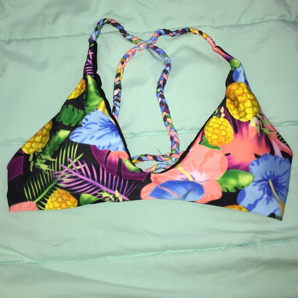 Bikini top