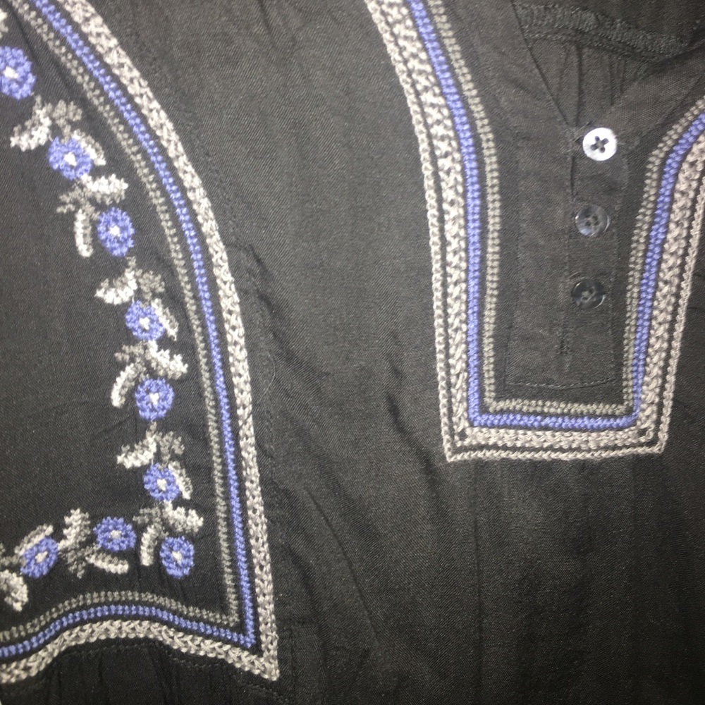 Boho quarter button 3/4 sleep top - Picture 4 of 4