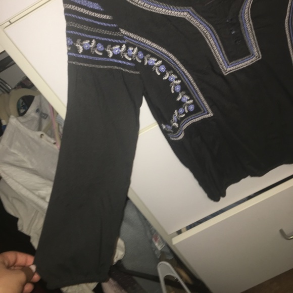 Boho quarter button 3/4 sleep top - Picture 2 of 4