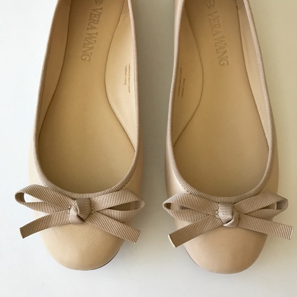 Vera Wang shoes - Picture 2 of 7