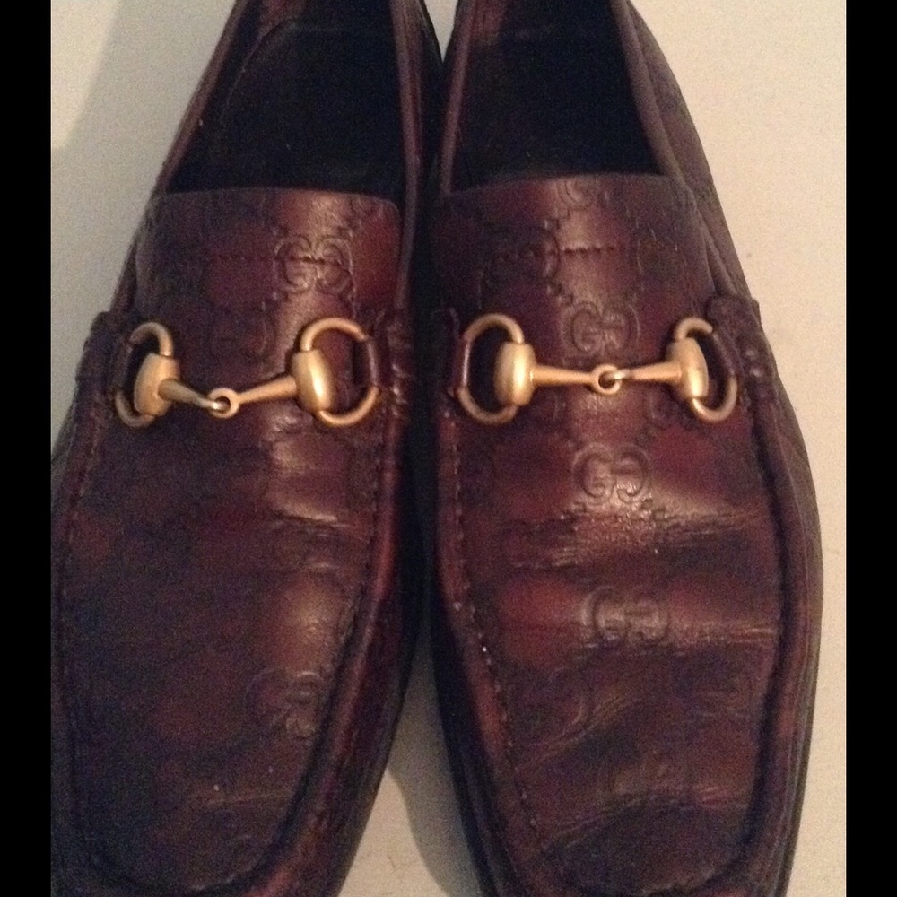 Gucci women's leather driving loafer shoes Sz 10B.