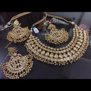 Gold plated kundan set
