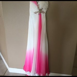 USED strapless prom dress 💕