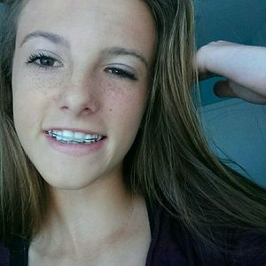 Meet your Posher, Corinne