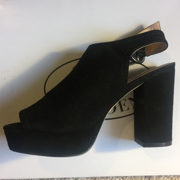 Steve Madden Shoes - Steve Madden Slyye size 6 shoes