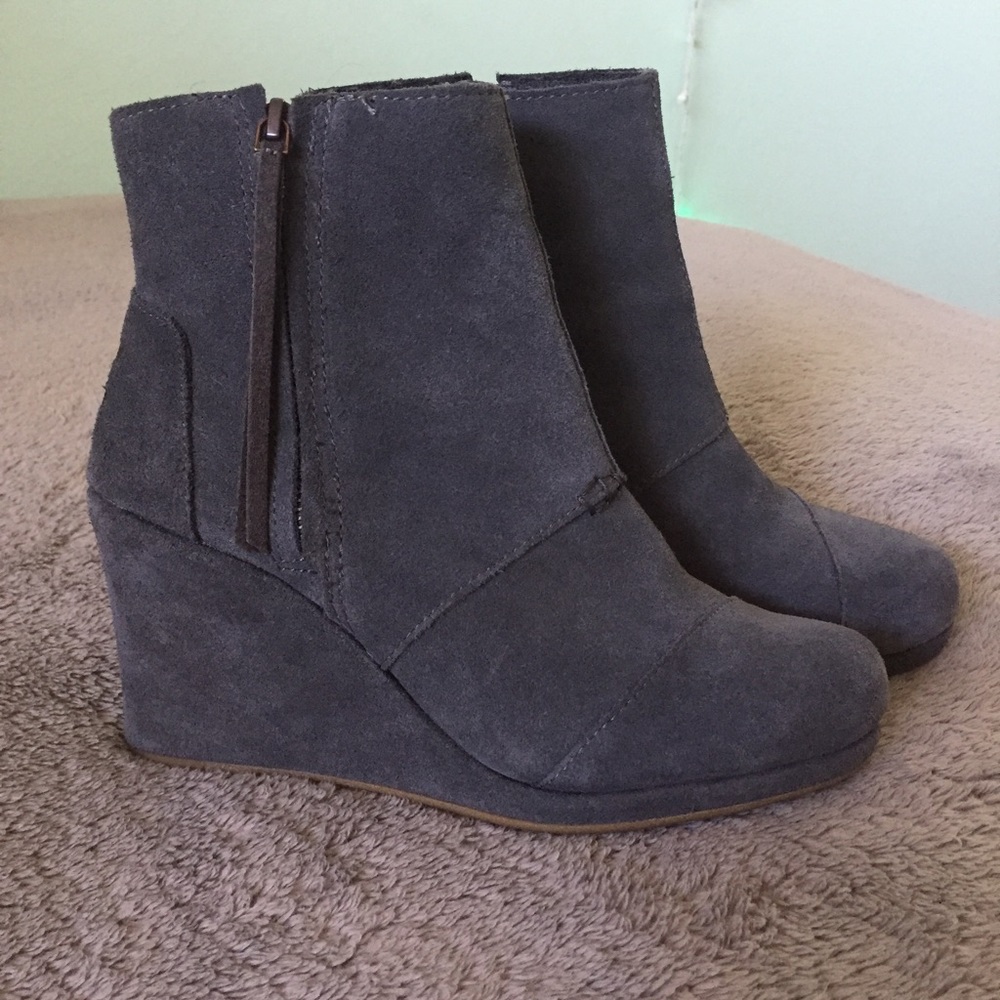 TOMS - Suede Grey Wedges/Booties