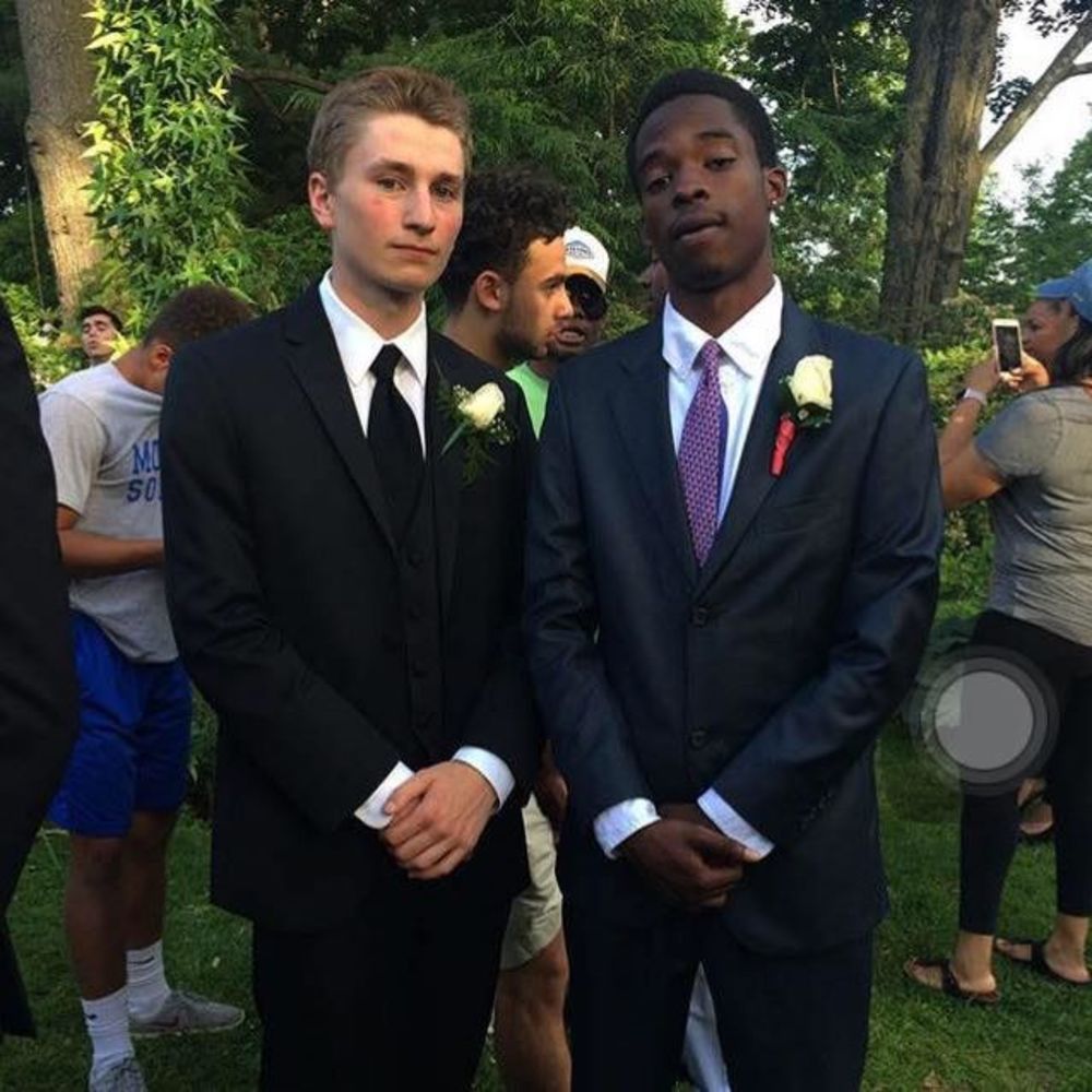 Meet your Posher, Amiri