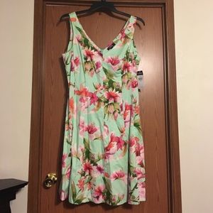 Mothers Day Sale! Gorgeous floral dress